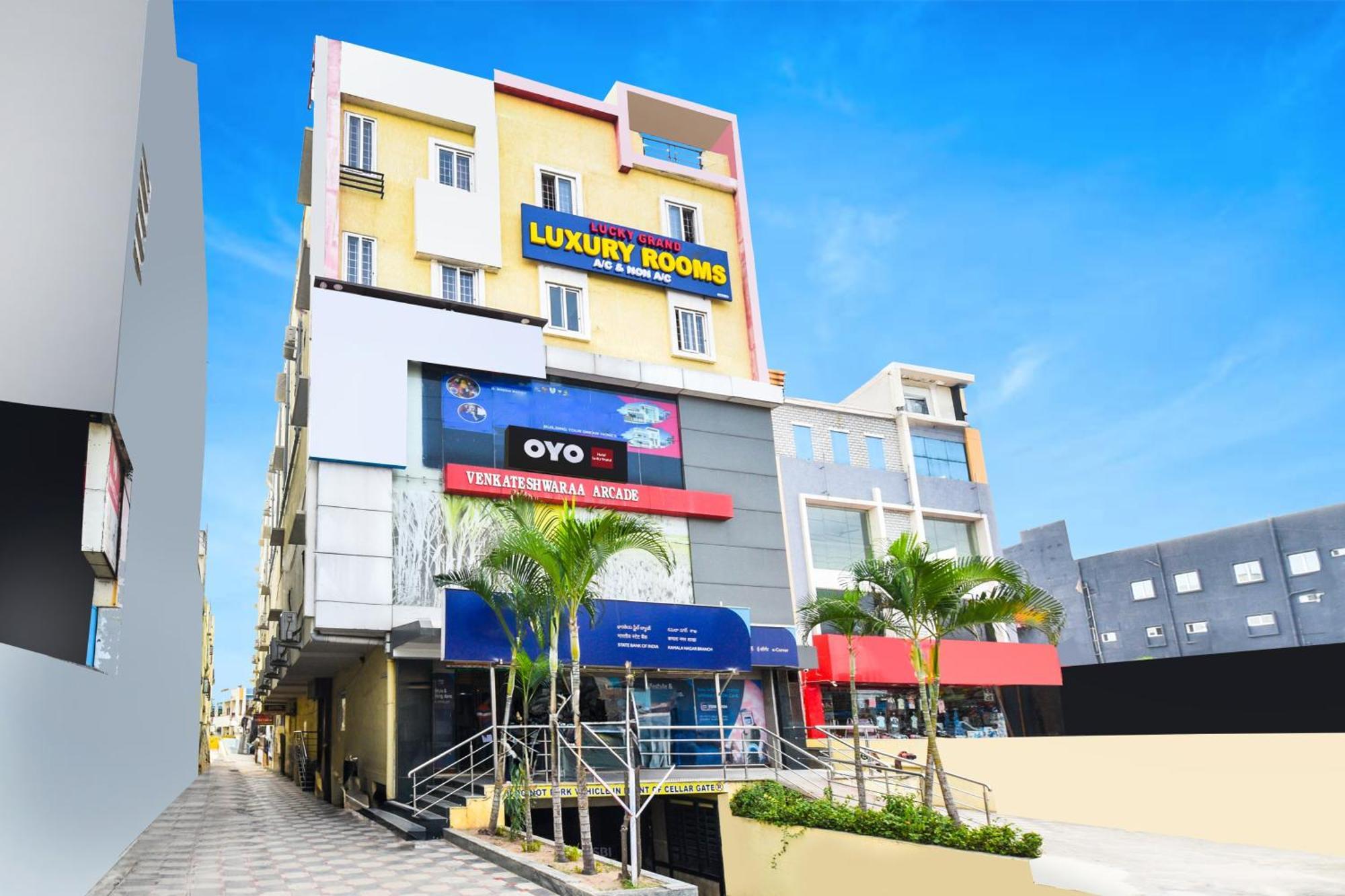 Hotel O Lucky Grand Hyderabad Exteriör bild